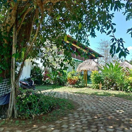 Lala Homestay Bingin Улувату Экстерьер фото
